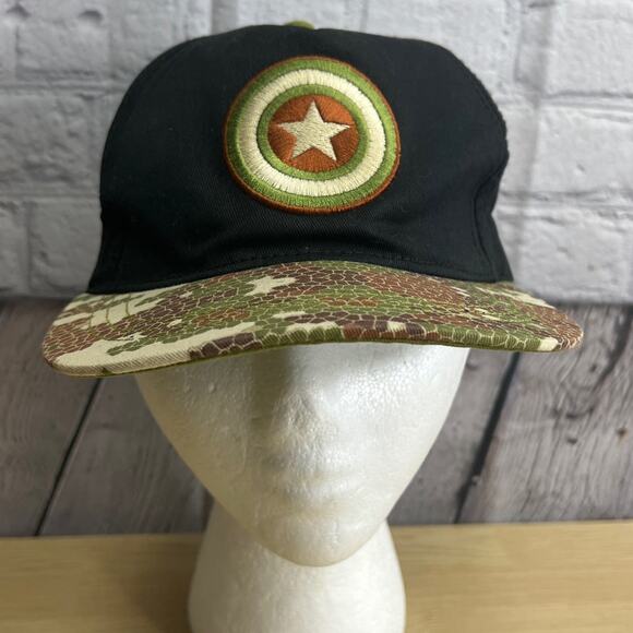 Marvel Avengers Assemble Youth Kids Ball Cap Snapback Size L/XL Adjustable Strap - Picture 1 of 9